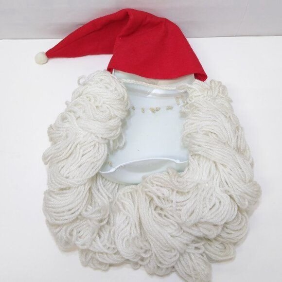 Santa Claus Handmade Yarn Wall Hanging Red Hat & Googly Eyes - Christmas Decor - Picture 4 of 5